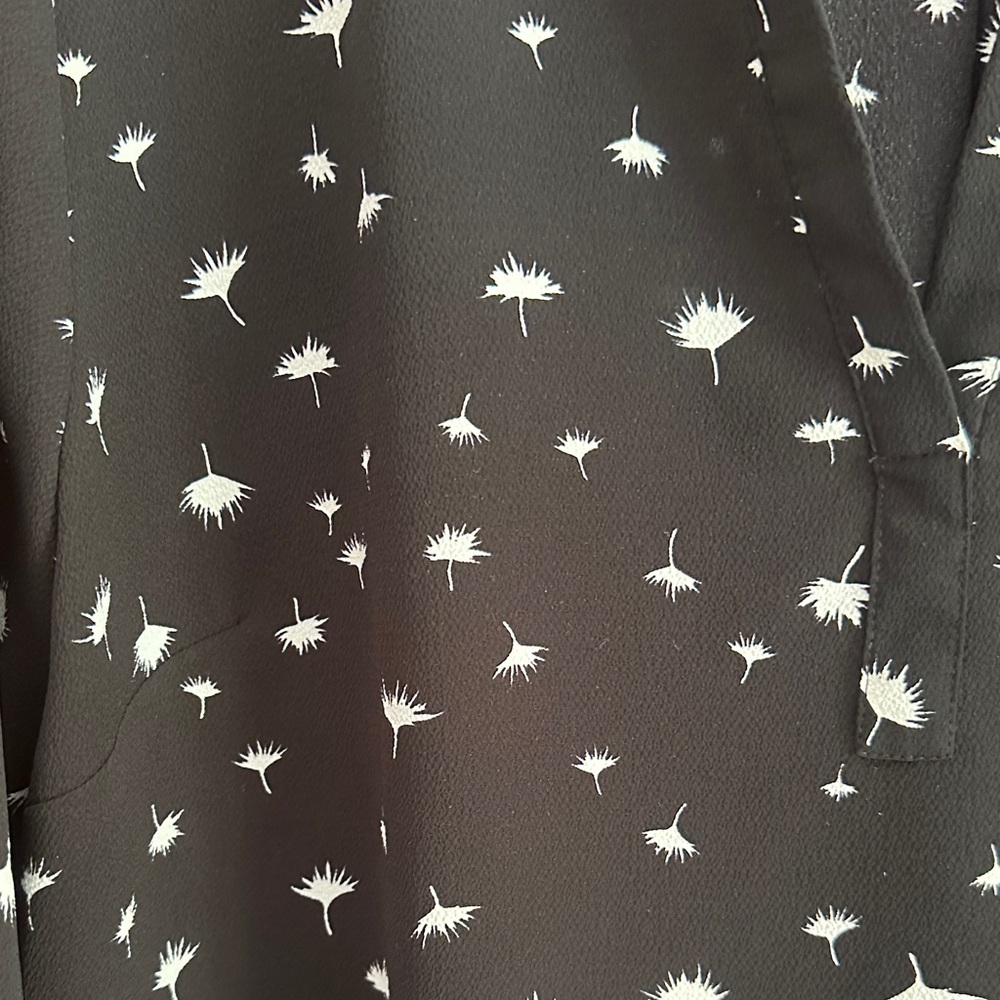 Daniel Rainn Black and White Patterned Blouse - Picture 3 of 4